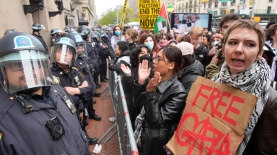 Protesta contra Israel en Universidad de Yale se sale de control y requirió de policía antidisturbios