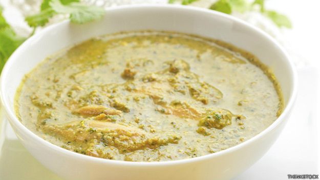Stasivi -pollo con salsa de nueces- uno de los platos de Georgia preferidos por Stalin. Stasivi -pollo con salsa de nueces- uno de los platos de Georgia preferidos por Stalin.