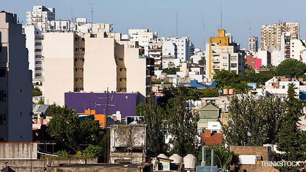 Gobierno y distribuidoras se culpan de los cortes eléctricos y la falta de inversión. 