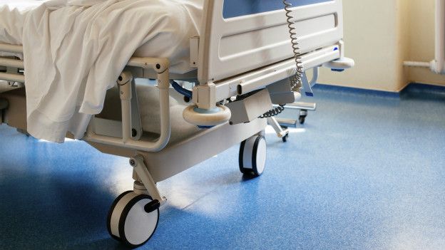 Las series de televisión han influido en el concepto que tenemos sobre la reanimación cardiopulmonar.