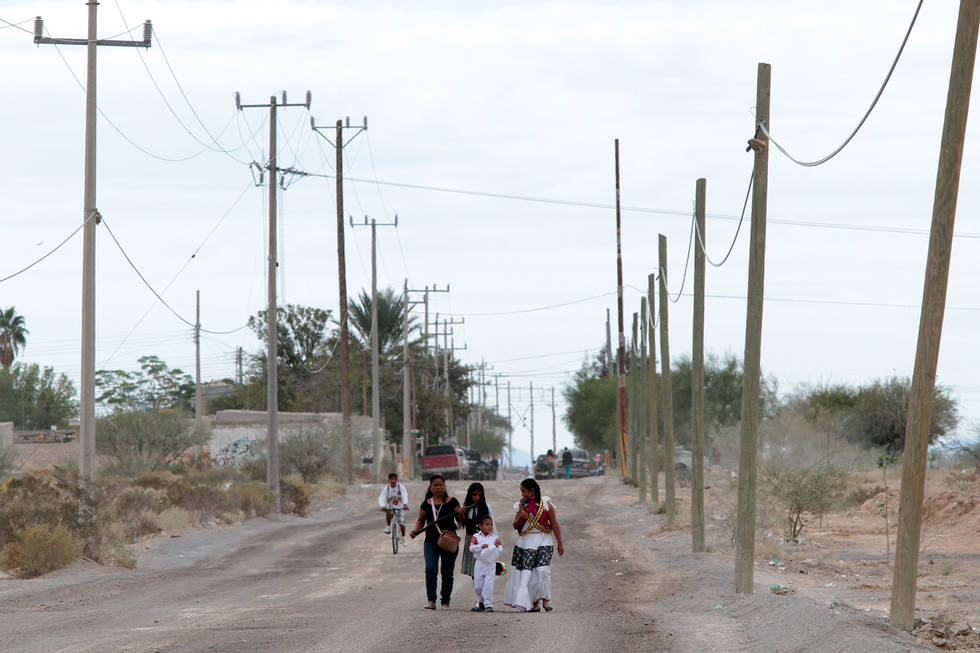 Falta de esperanza Desempleo y desesperación por una vida mejor orillaron a los hombres de esta historia al suicidio. Falta de esperanza Desempleo y desesperación por una vida mejor orillaron a los hombres de esta historia al suicidio.