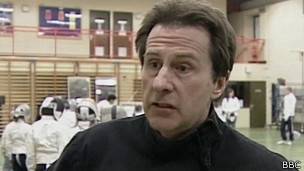 Richard Bonehill fue el responsable de la transformación del club de esgrima de Truro. 