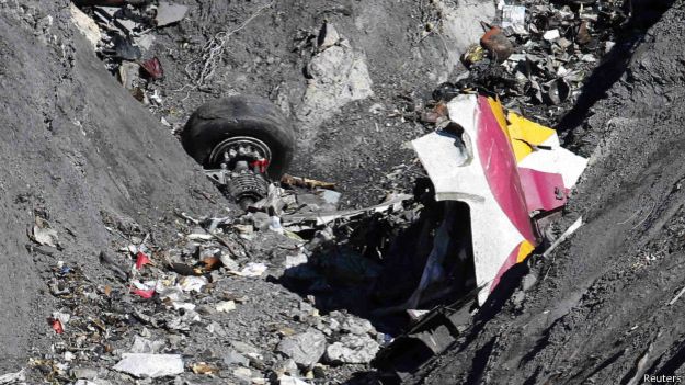 El avión de Germanwings se estrelló en una zona remota de los Alpes franceses. El avión de Germanwings se estrelló en una zona remota de los Alpes franceses.
