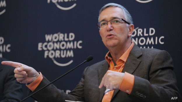 Ricardo Salinas es un empresario polémico. Ricardo Salinas es un empresario polémico.