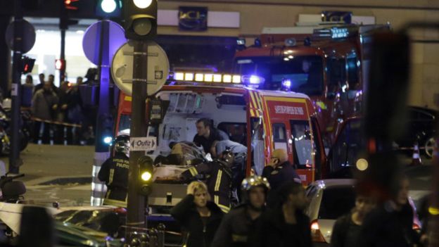 Uno de los tiroteos tuvo lugar en un café en el noreste de París.