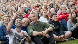 El pasado agosto, las Juventudes Socialistas de Noruega celebraron un nuevo congreso en la isla de Utoya. El pasado agosto, las Juventudes Socialistas de Noruega celebraron un nuevo congreso en la isla de Utoya.