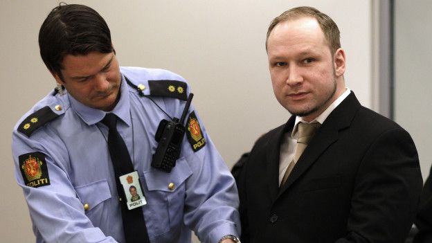 Breivbik fue condenado en agosto de 2012 a 21 años de cárcel. Breivbik fue condenado en agosto de 2012 a 21 años de cárcel.