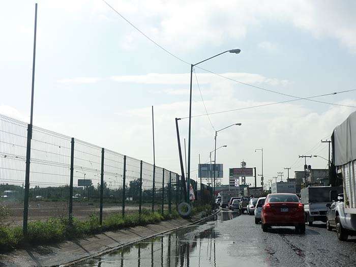 Las avenidas de Neza. Foto: Humberto Padget, Sinembargo Las avenidas de Neza. Foto: Humberto Padget, Sinembargo