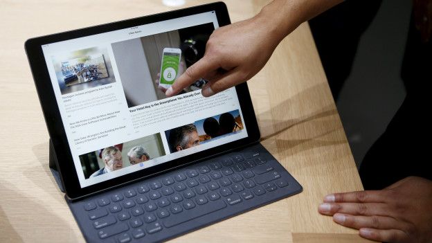 La nueva iPad Pro llega con teclado y stylus.