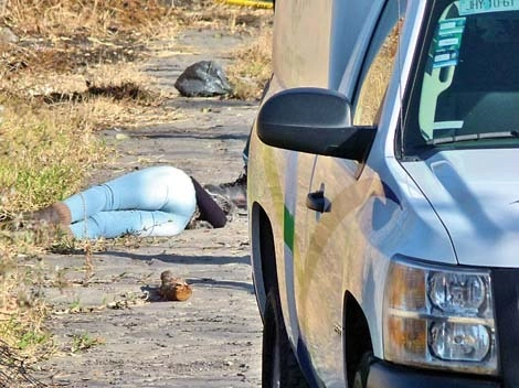 Hallan muerta a supuesta modelo