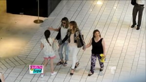 Angélica Rivera e hijas, fueron captadas de compras en Beverly Hills