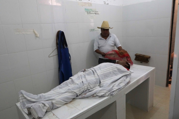 Uno de los fallecidos, por herida de bala, durante el enfrentamiento de la policía con los maestros, en Nochixtlán