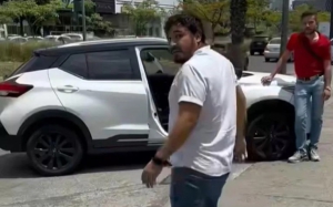 Ciclista es agredido por automovilista tras exigir respeto a las normas de tránsito en Guadalajara