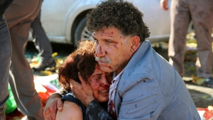 Dos fuertes explosiones se producen en Ankara dejando múltiples víctimas