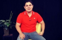 El cantante Alfredo Olivas.