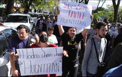 Estudiantes, docentes y personal administrativo obstruirán la vialidad de manera interrumpida hasta el próximo martes.