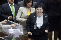 La actriz Carmen Salinas, ahora diputada por el PRI.