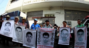 Verdugos confiesan asesinato de los 43 estudiantes en México