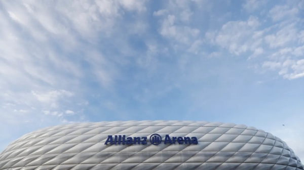 El estadio del Bayern Munich es de los que más dinero ingresa por patrocinio.