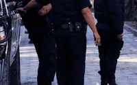 Un MP del área de Feminicidios indicó al personal del Instituto Jalisciense de Ciencias Forenses se hiciera cargo del levantamiento del cuerpo.