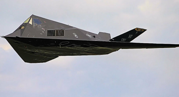 Un expiloto revela cómo Yugoslavia logró atacar un F-117 estadounidense en 1999