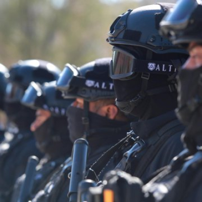 Un grupo de 100 exmilitares de élite llegó a Zacatecas a terminar con el narco a balazos en vez de abrazos