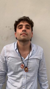 Gobierno de México detiene y luego libera al hijo de 'El Chapo' Guzmán para "tratar de evitar más violencia"