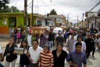 Despiden a víctimas del enfrentamiento en Nochixtlán, Oaxaca