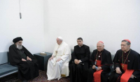 Sayyed Ali al-Sistani se reune con el Papa Francisco en Nayaf