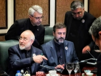 Las partes intercambian textos escritos y Washington hace exigencias excesivas... Últimos detalles de las negociaciones en Islamabad.