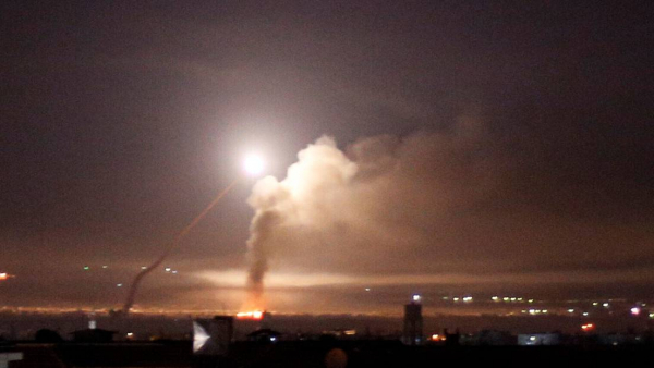 Damasco repele una agresión israelí mientras Tel Aviv denuncia la caída cerca de un reactor nuclear de un misil lanzado desde territorio sirio