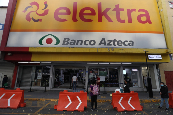 Sucursal de Grupo Elektra, propiedad de Ricardo Salinas Pliego, en la Ciudad de México. 