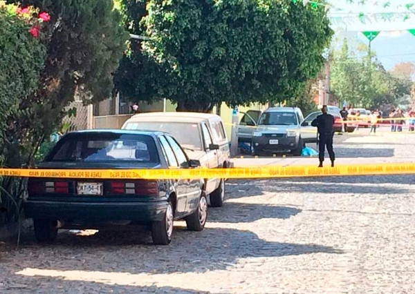 La escena del triple homicidio en Tlaquepaque.