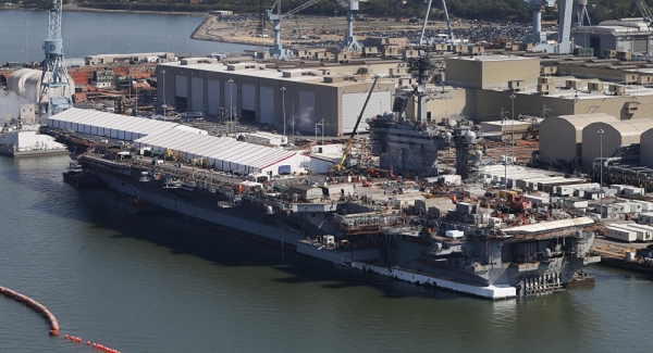 El USS Abraham Lincoln tiene miedo de entrar en el golfo Pérsico, afirman desde Irán