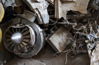 "Por un milagro": FOTOS de un Tomahawk que no detonó en un bazar de Teherán