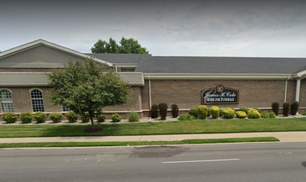 Funeraria James H. Cole en Detroit