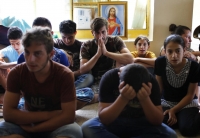 Cristianos iraquíes que huyeron de Mosul ante el avance del ISIS en un escuela de Erbil, en septiembre de 2014 Leer más: Oriente Medio empieza a quedarse sin cristianos.