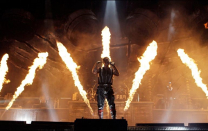 Rammstein se destaca por su espectáculo en vivo.
