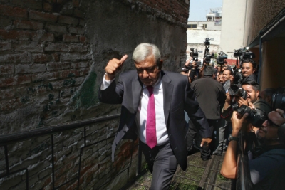 López Obradro precio a la encerrona.