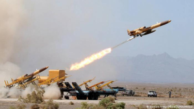 Aunque Irán niega vender drones a Rusia, fuentes ucranianas afirman haber avistado dos docenas de drones.