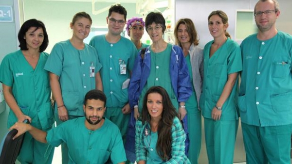 En la imagen, el equipo que llevó a cabo la intervención quirúrgica en el Hospital Miguel Servet de Zaragoza 