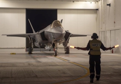 Varios aviones F-35 israelíes fueron destruidos en ataque con misiles iraníes, afirma general del CGRI