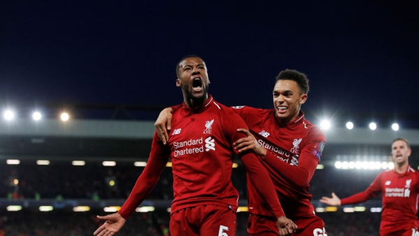 Georginio Wijnaldum del Liverpool tras marcar su segundo gol en la semifinal de la Liga de Campeones, en el estadio de Anfield (Inglaterra, Reino Unido), 7 de mayo de 2019.  