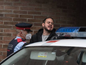 Pablo Hasél, detenido por los Mossos tras encerrarse en la Universidad de Lleida.