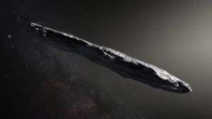 El principal astrónomo de Harvard afirma que una nave alienígena está cerca de la Tierra (y le importan poco las críticas)