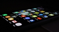 ¿Cómo evitar que te vigilen mediante tu 'smartphone' con aplicaciones de Google Play Store?