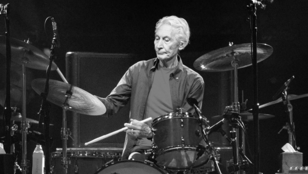 El baterista de los Rolling Stones, Charlie Watts, en el escenario del NRG Stadium en Houston, Texas (EE.UU.), 28 de julio de 2019. Foto: Suzanne Cordeiro 