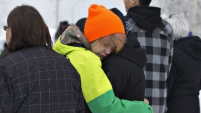 Qué pasa en La Loche, el pueblo con tres veces la tasa de suicidios de Canadá