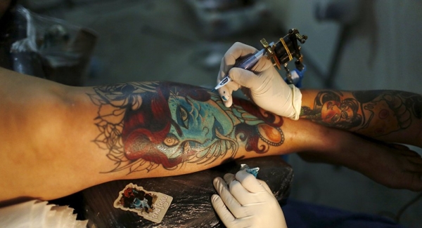 El daño inesperado que puede causar un tatuaje a la salud