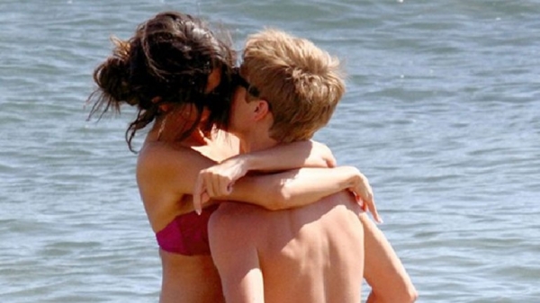 Justin Bieber y Selena Gomez en pleno romance